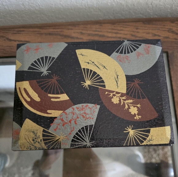 Vintage Lacquerware Japanese Sushi Plate Set - Picture 3 of 15